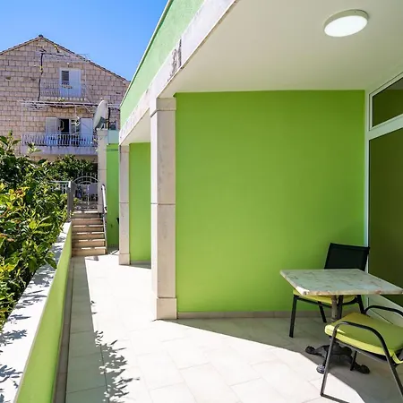 Green Paradise Mlini Exterior photo