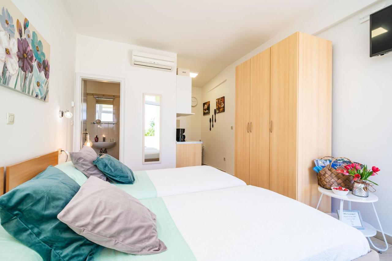Paradise Apartment *